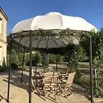Bed and breakfast Chateau Bernon Maison D Hotes - Piscine Et 4*