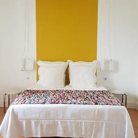 Couette-café Château Bernon 4*