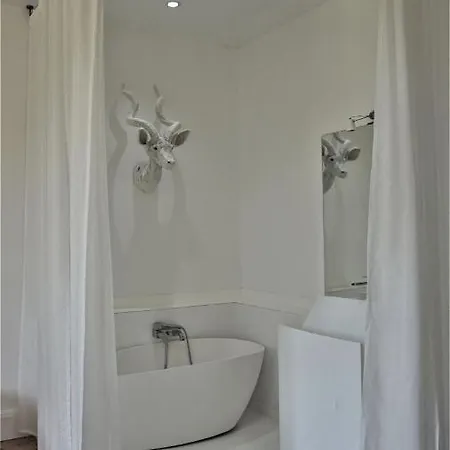 Chateau Bernon Maison D Hotes - Piscine Et 4*