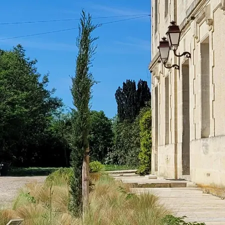 Chateau Bernon Maison D Hotes - Piscine Et