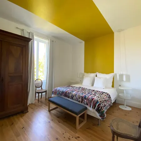 Chateau Bernon Maison D Hotes - Piscine Et Отель типа 