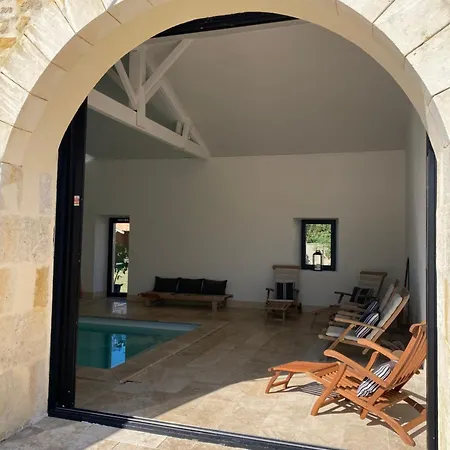 Chateau Bernon Maison D Hotes - Piscine Et Frühstückspension 4*