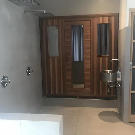 Château Bernon 4* Queyrac