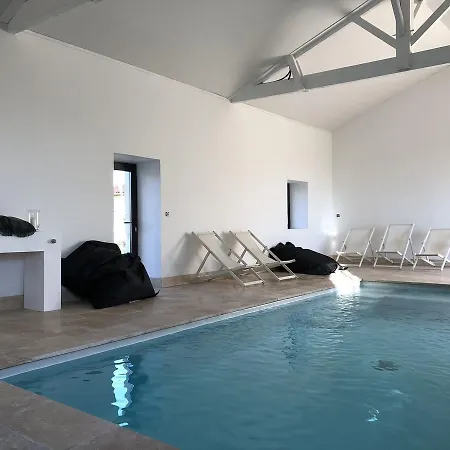 Chateau Bernon Maison D Hotes - Piscine Et