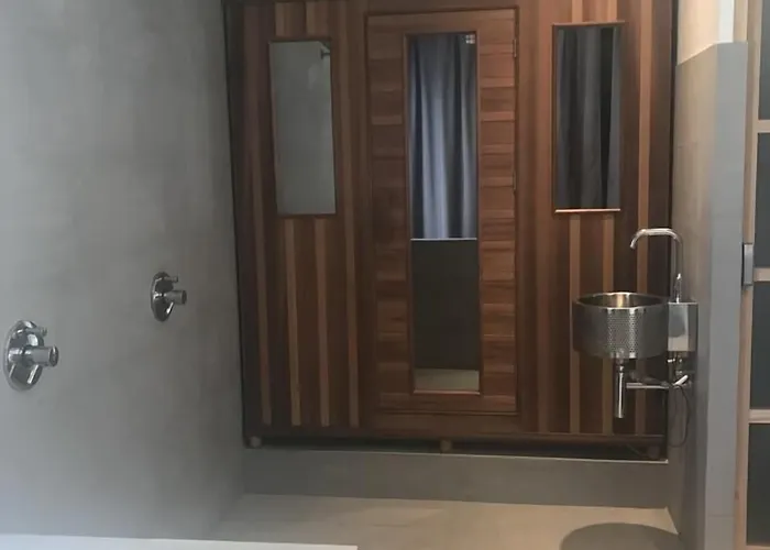 Chateau Bernon Maison D Hotes - Piscine Et 4* Queyrac