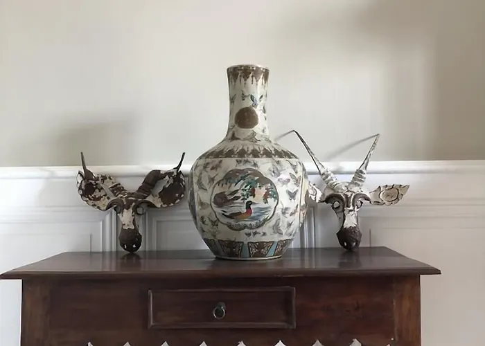 Chateau Bernon Maison D Hotes - Piscine Et Queyrac